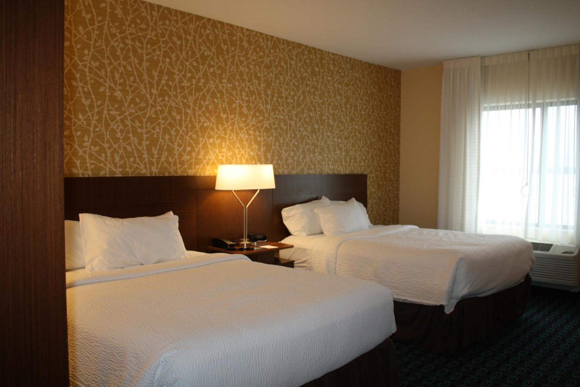 Fairfield Inn & Suites By Marriott Detroit Lakes Exterior photo